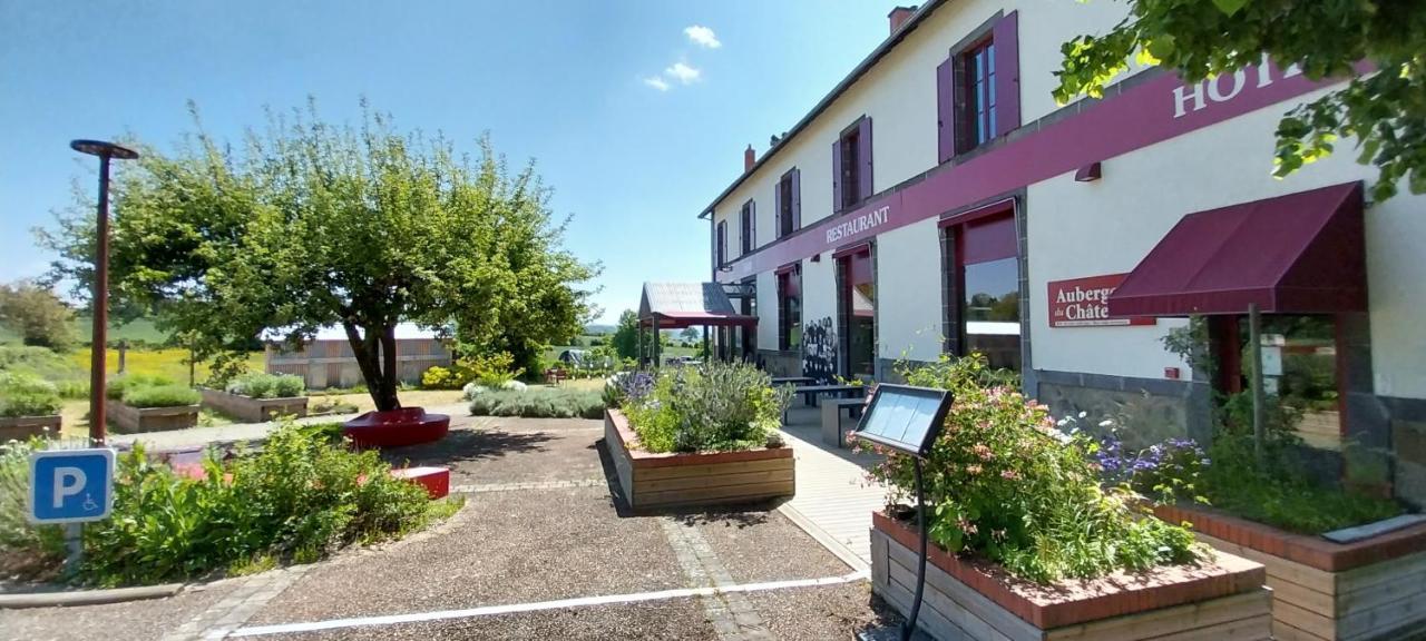 Logis Hotels Auberge Du Chateau Saint-Remy-de-Blot Exterior photo